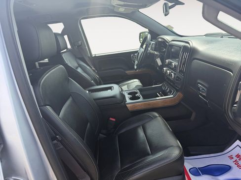 Used 2016 Chevrolet Silverado 1500 LTZ w/ Sport Package AWD/4WD image 15