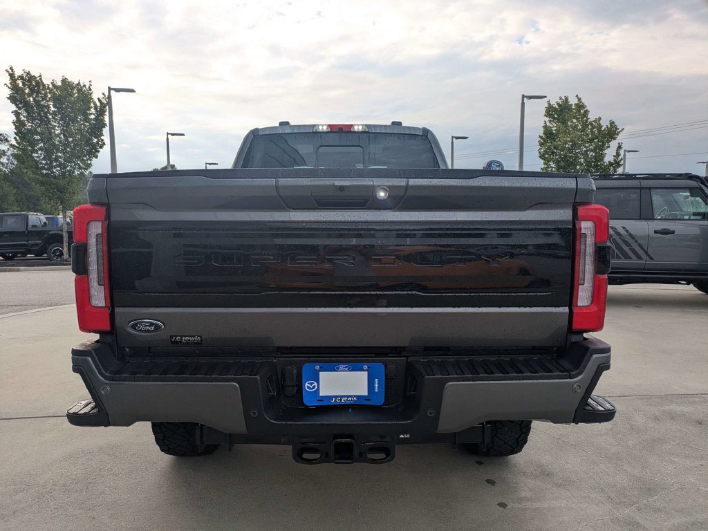 New 2026 Ford F250 Platinum AWD/4WD image 5