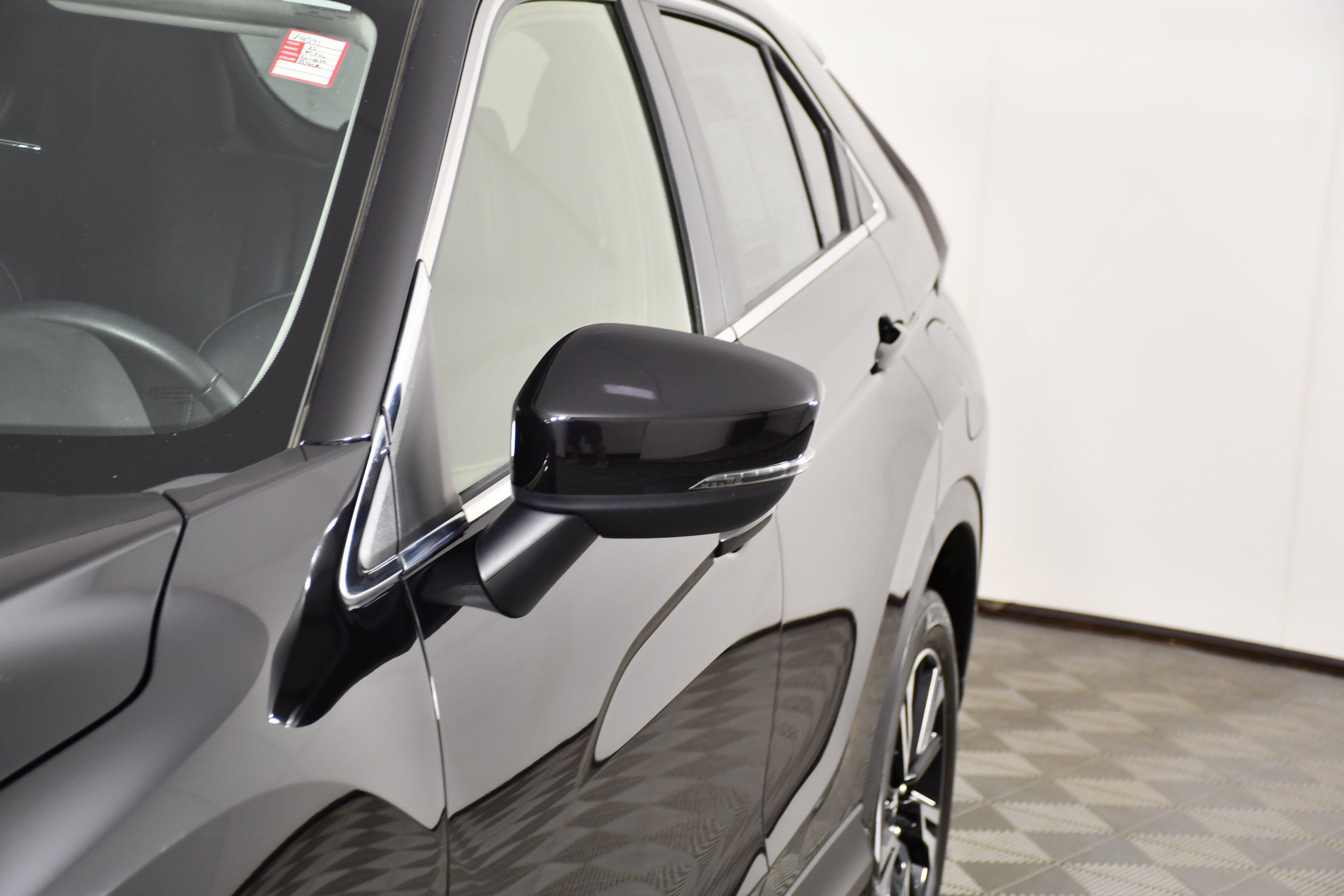 Used 2025 Mitsubishi Eclipse Cross SE AWD/4WD image 13