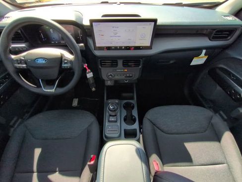 New 2025 Ford Maverick XL image 15