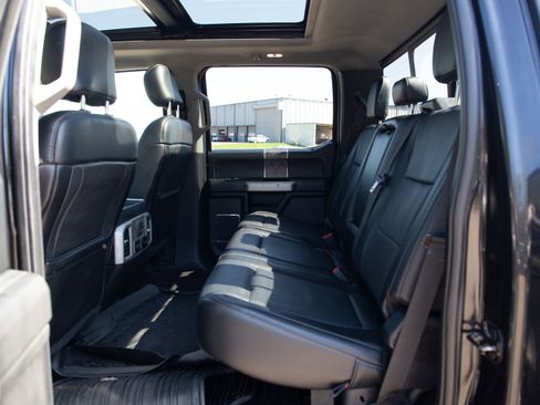 Used 2019 Ford F250 Lariat AWD/4WD image 14