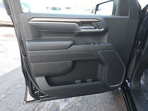 Used 2024 GMC Sierra 1500 Elevation image 18