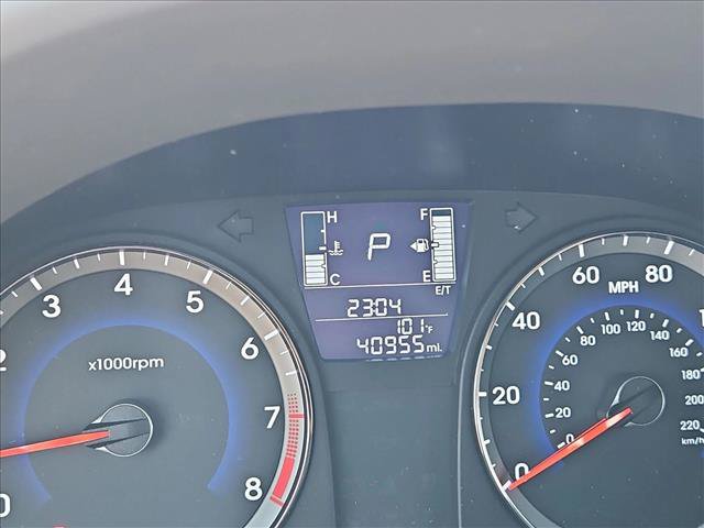 Used 2016 Hyundai Accent SE FWD image 12