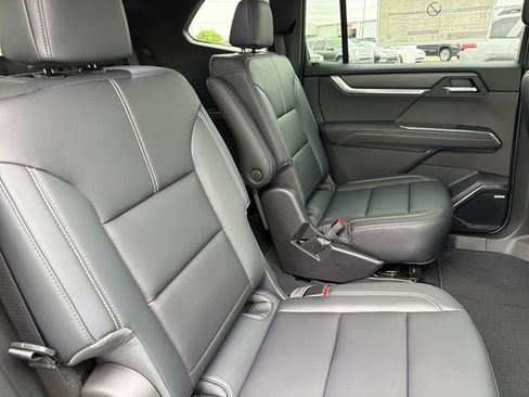 New 2026 GMC Acadia Elevation w/ Super Cruise Package FWD image 23