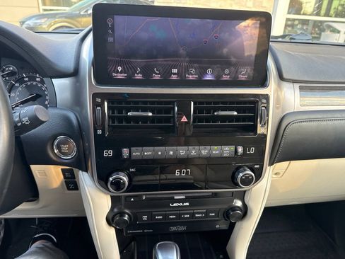 Used 2023 Lexus GX 460 Premium AWD/4WD image 17