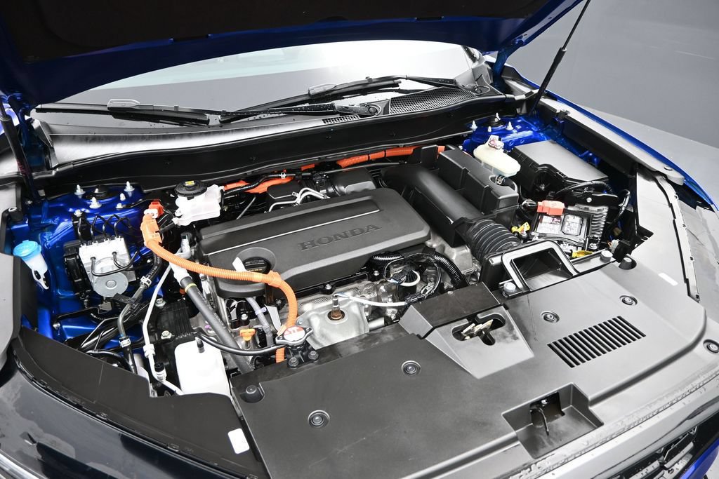 Used 2025 Honda CR-V Sport-L image 3