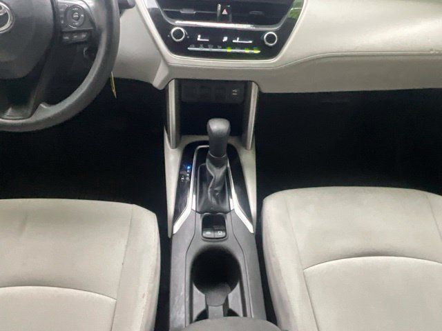 Used 2022 Toyota Corolla Cross L FWD image 19