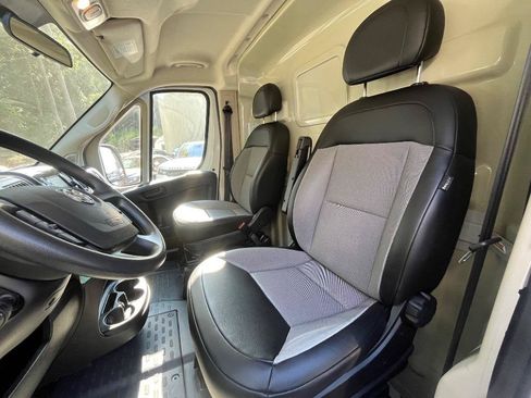 Used 2021 RAM ProMaster 2500 w/ Interior LED Lighting Group FWD image 13