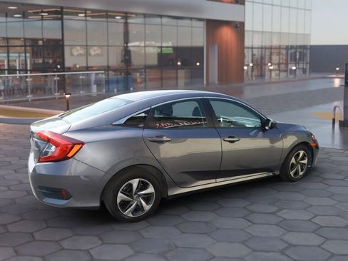 Used 2019 Honda Civic LX image 7