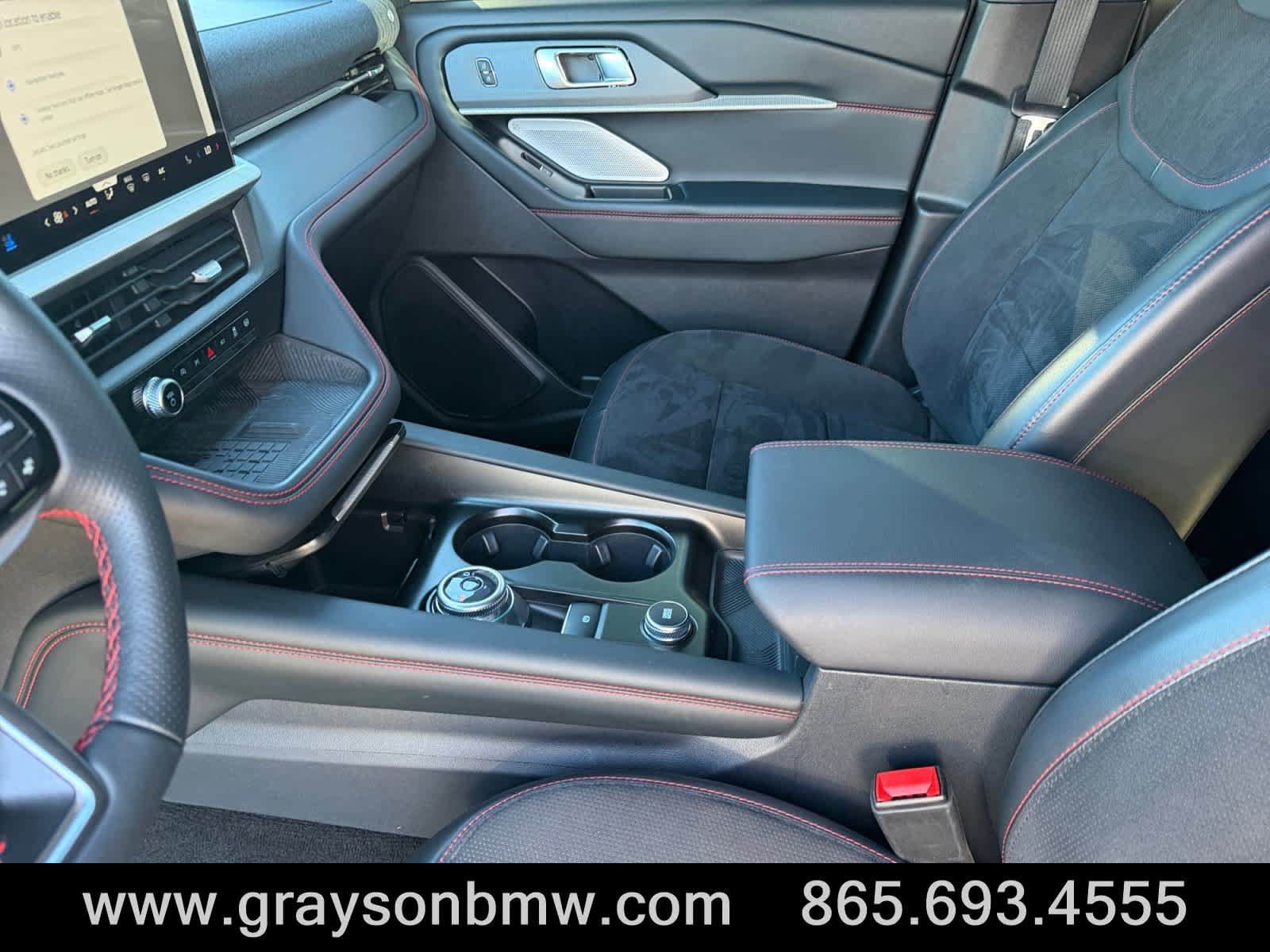 Used 2025 Ford Explorer ST w/ Sun And Sound Package AWD/4WD image 12
