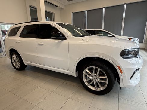 Used 2026 Dodge Durango GT AWD/4WD image 3