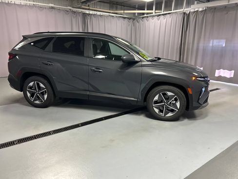 Used 2026 Hyundai Tucson SEL FWD image 8
