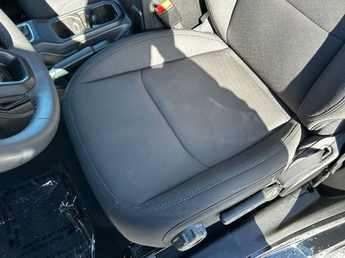 Used 2023 Jeep Wrangler Sport S image 15