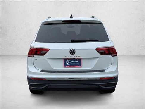 Certified 2023 Volkswagen Tiguan SE FWD image 6