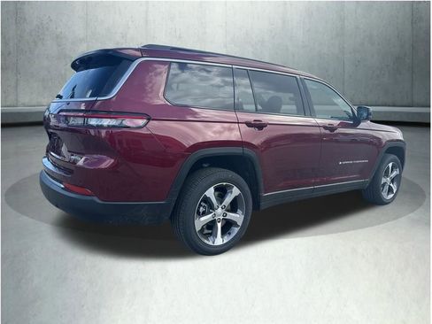 New 2026 Jeep Grand Cherokee L Limited AWD/4WD image 5