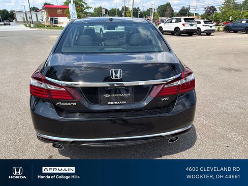 Used 2017 Honda Accord EX-L image 7
