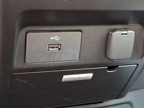 Used 2018 Ford F150 XLT AWD/4WD image 25