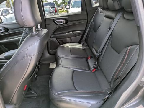 Certified 2023 Jeep Compass Trailhawk w/ Trailer Tow Group AWD/4WD image 10