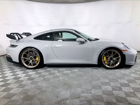 Certified 2022 Porsche 911 GT3 RWD image 8
