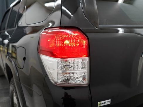 Used 2013 Toyota 4Runner SR5 w/ Premium Pkg AWD/4WD image 64