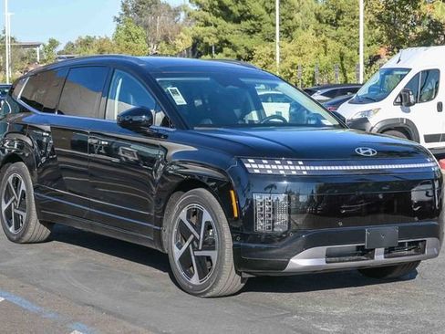 New 2026 Hyundai Ioniq 9 Limited image 3