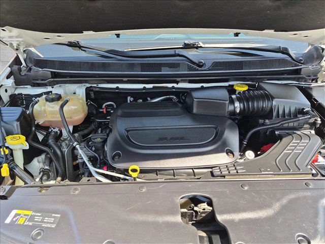 Used 2021 Chrysler Pacifica Touring-L FWD image 22