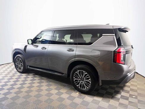 Certified 2025 Nissan Armada SL w/ Captain's Chari Seat Package AWD/4WD image 6