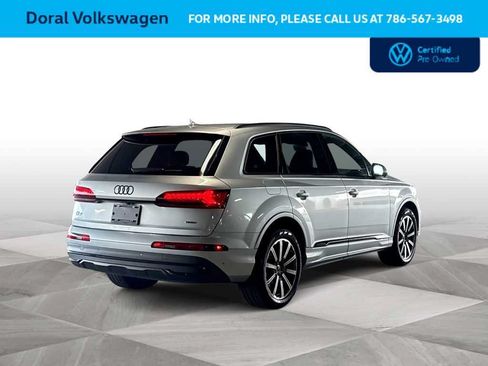 Used 2023 Audi Q7 2.0T Premium Plus w/ Premium Plus Package AWD/4WD image 8