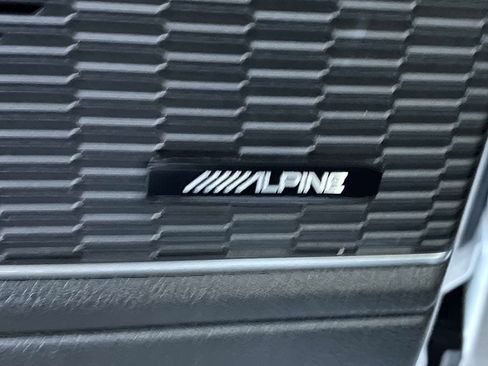 Certified 2023 Jeep Grand Cherokee 4WD 4xe w/ Luxury Tech Group II image 22