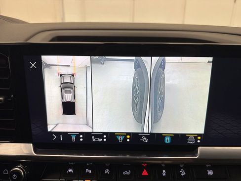 Used 2023 GMC Sierra 1500 Elevation w/ Elevation Premium Package image 33