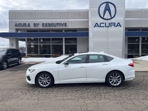 Certified 2022 Acura TLX image 2