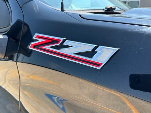 Used 2020 Chevrolet Silverado 1500 RST AWD/4WD image 39