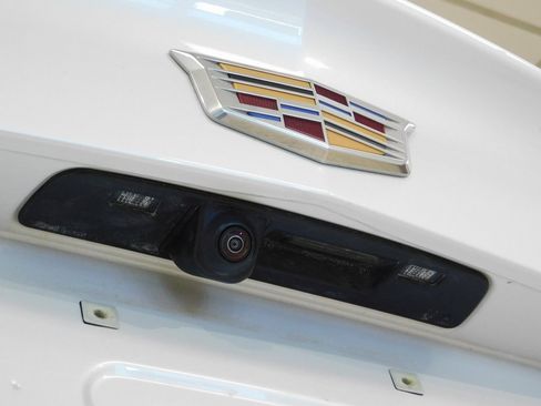 Used 2021 Cadillac XT4 Premium Luxury image 79