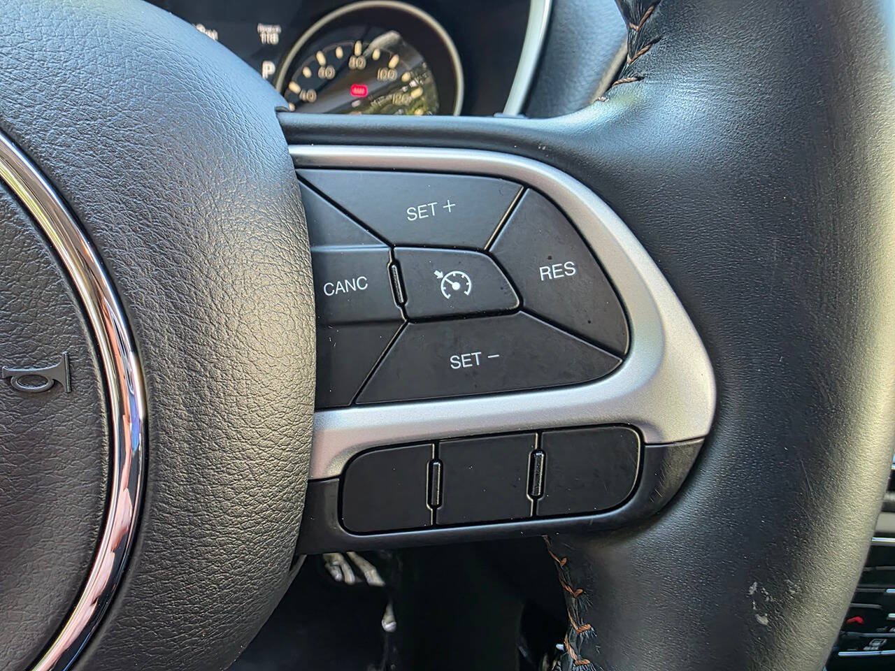 Used 2018 Jeep Compass Limited w/ Navigation Group AWD/4WD image 20