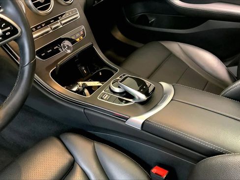 Used 2020 Mercedes-Benz C 300 C 300 image 16