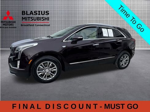 Used 2020 Cadillac XT5 Premium Luxury w/ LPO, Floor Liner Package AWD/4WD image 4
