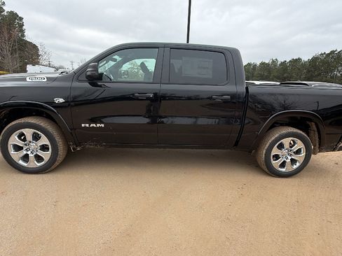 New 2026 RAM 1500 Big Horn AWD/4WD image 11