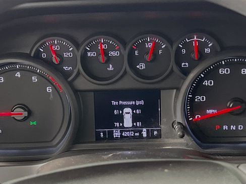 Used 2025 Chevrolet Silverado 2500 W/T w/ WT Convenience Package AWD/4WD image 20