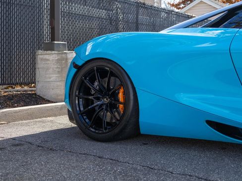 Used 2022 McLaren 720S Spider image 29