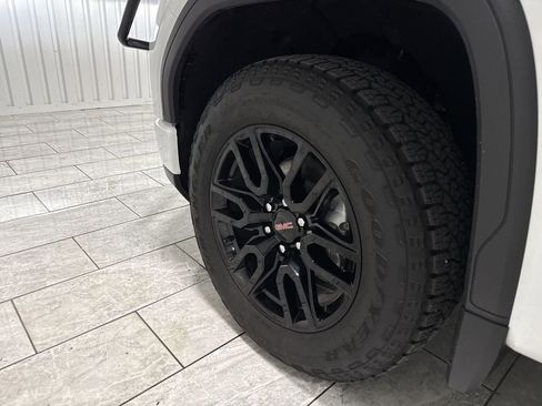 Used 2026 GMC Sierra 1500 Pro w/ Graphite Edition image 34