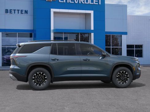 New 2026 Chevrolet Traverse Z71 w/ Enhanced Driving Package image 5