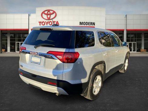 Used 2019 GMC Acadia SLE image 5