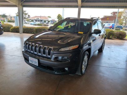Used 2016 Jeep Cherokee Latitude