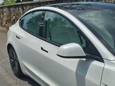 Used 2023 Tesla Model 3 Standard Range RWD image 19