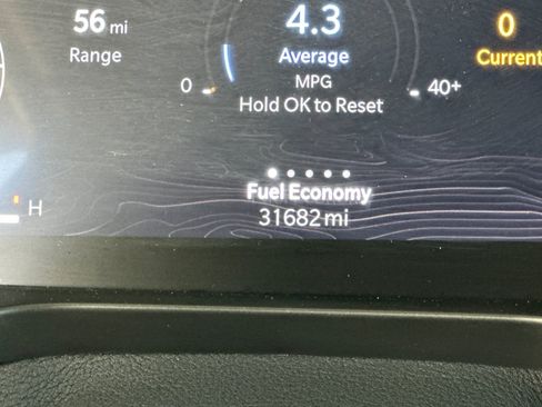 Used 2023 Jeep Grand Cherokee Altitude AWD/4WD image 23