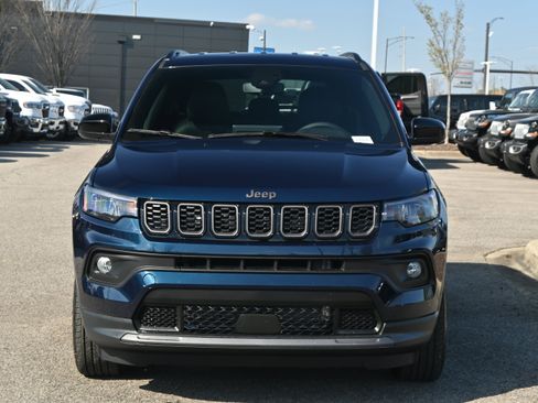 New 2026 Jeep Compass Latitude AWD/4WD image 3