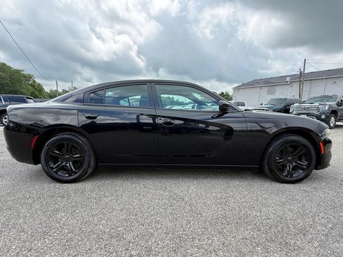 Used 2023 Dodge Charger SXT RWD image 7