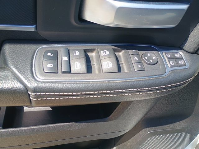 Used 2024 RAM 2500 Big Horn AWD/4WD image 24