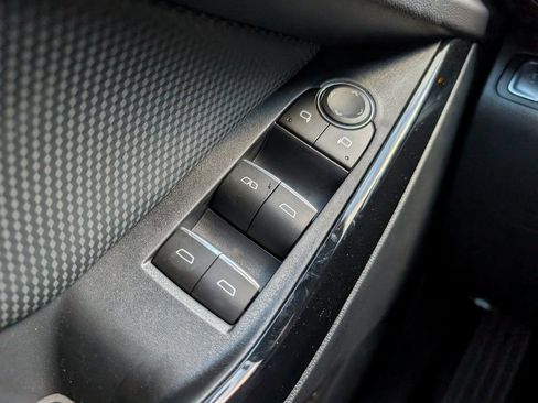 New 2026 Chevrolet Equinox RS image 19