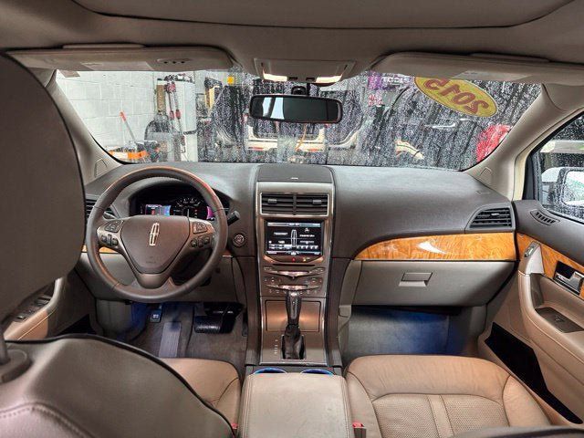 Used 2015 Lincoln MKX FWD w/ Equipment Group 102A image 19